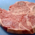 筋肉をつける食事にタンパク質ドカ食いは効果薄