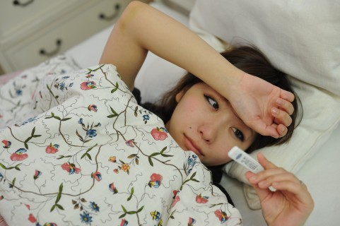 睡眠負債で風邪をひくリスクが4.5倍にアップ