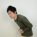 横隔膜を上下させるゆる体操で疲れた胃腸が回復