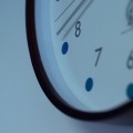 腹筋を割るために効果的なスピードと回数