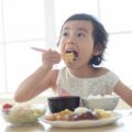 朝食抜きダイエットは筋トレ効果を台無しにする