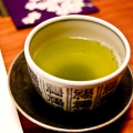 インフルエンザ予防には10分に1回飲む緑茶